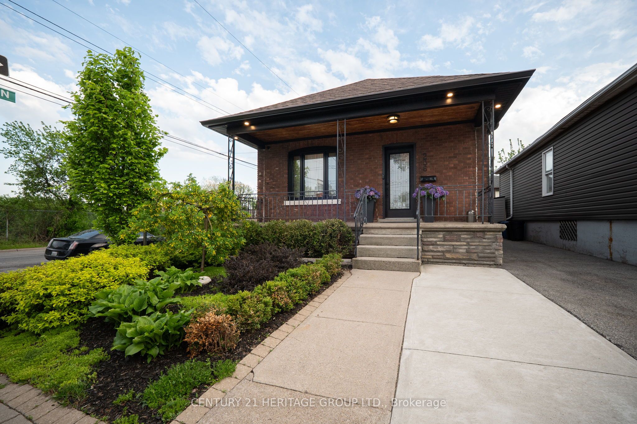 Additional image 3 of 236 Macaulay Street E, Hamilton, ON, L8L 3X8