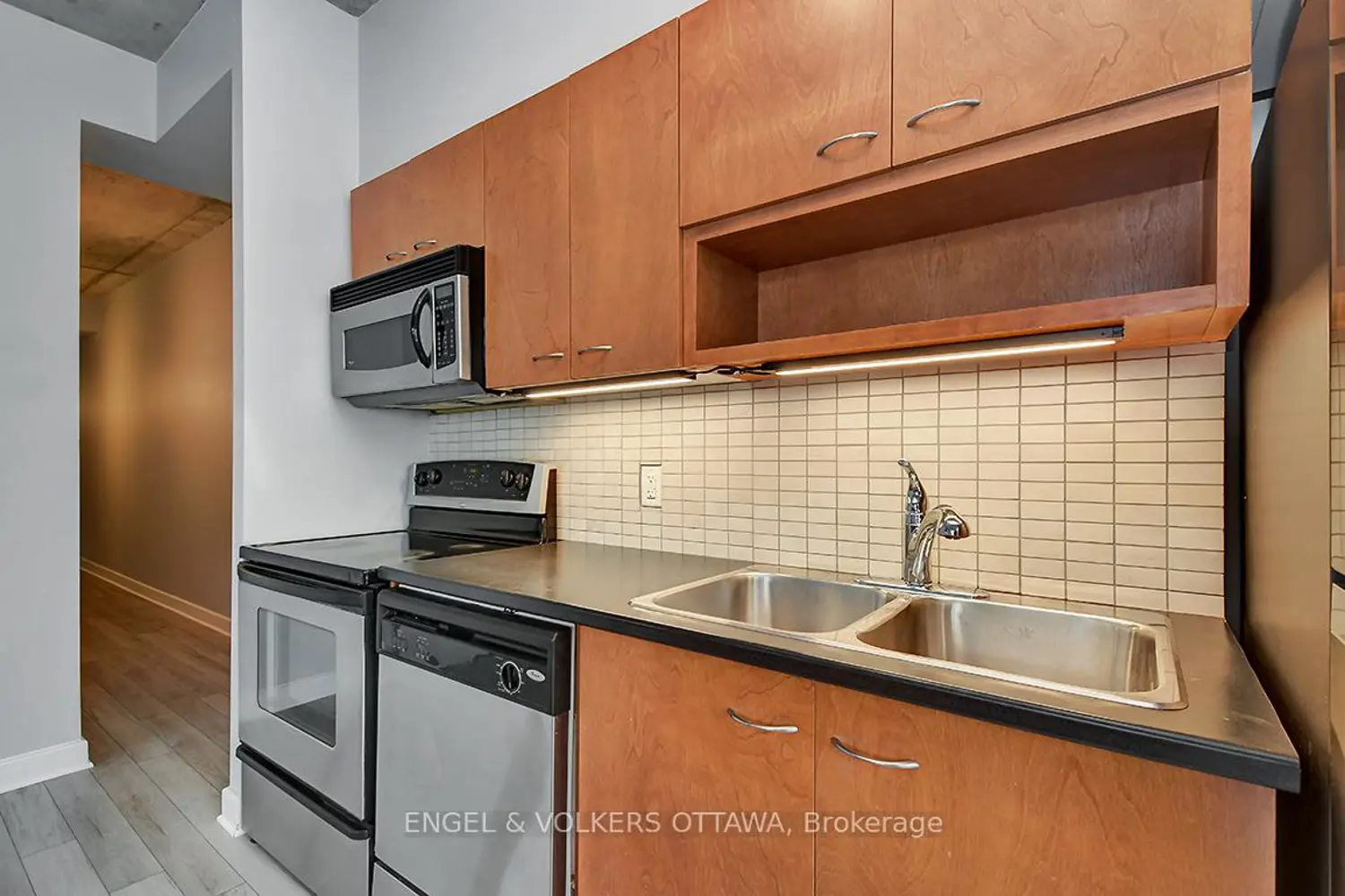 179 George Street 1008 photo 5
