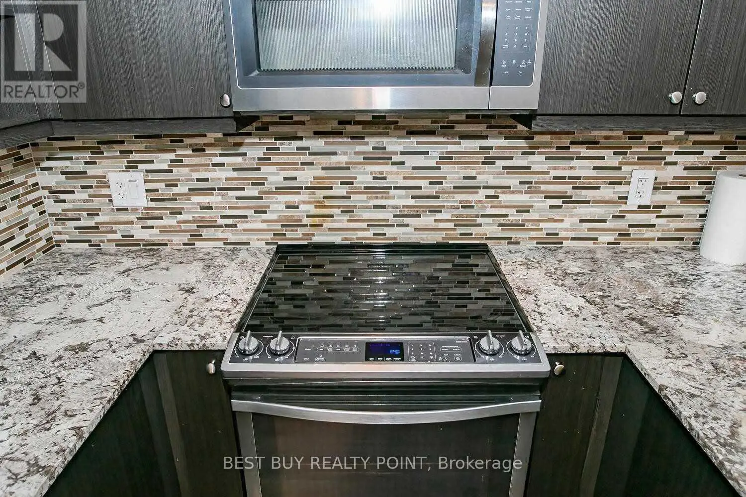 Additional image 5 of 4633 Glen Erin Drive 1101
