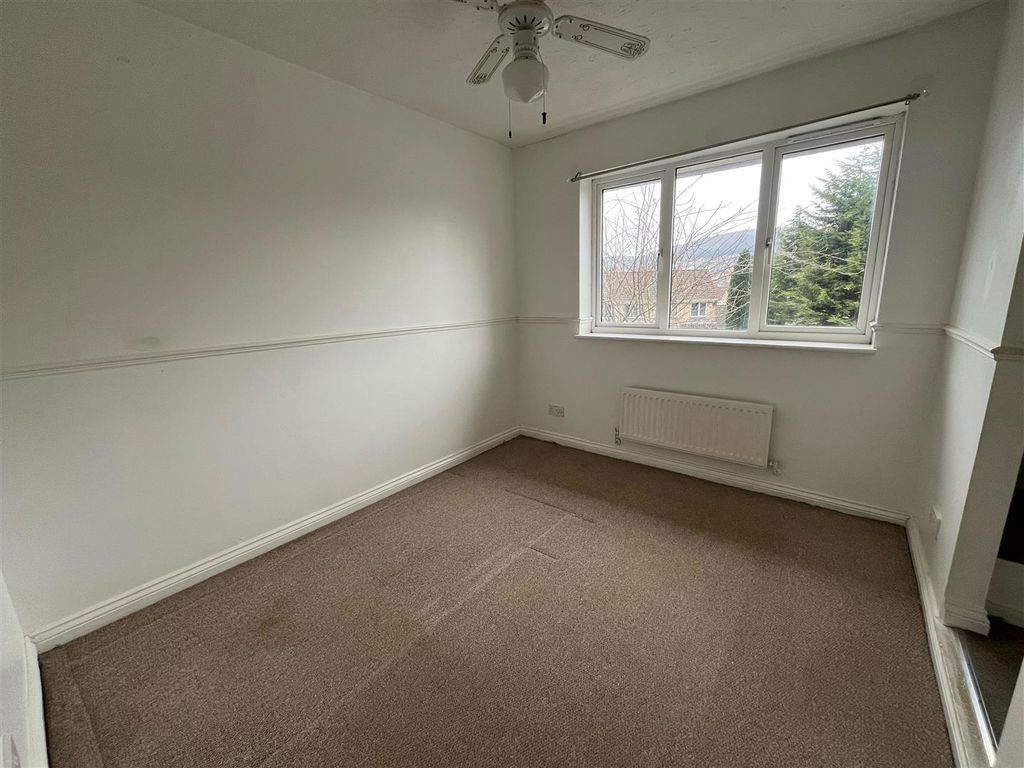 Additional image 6 of 2 bed semi-detached house to rentWare Road, Caerphilly CF83