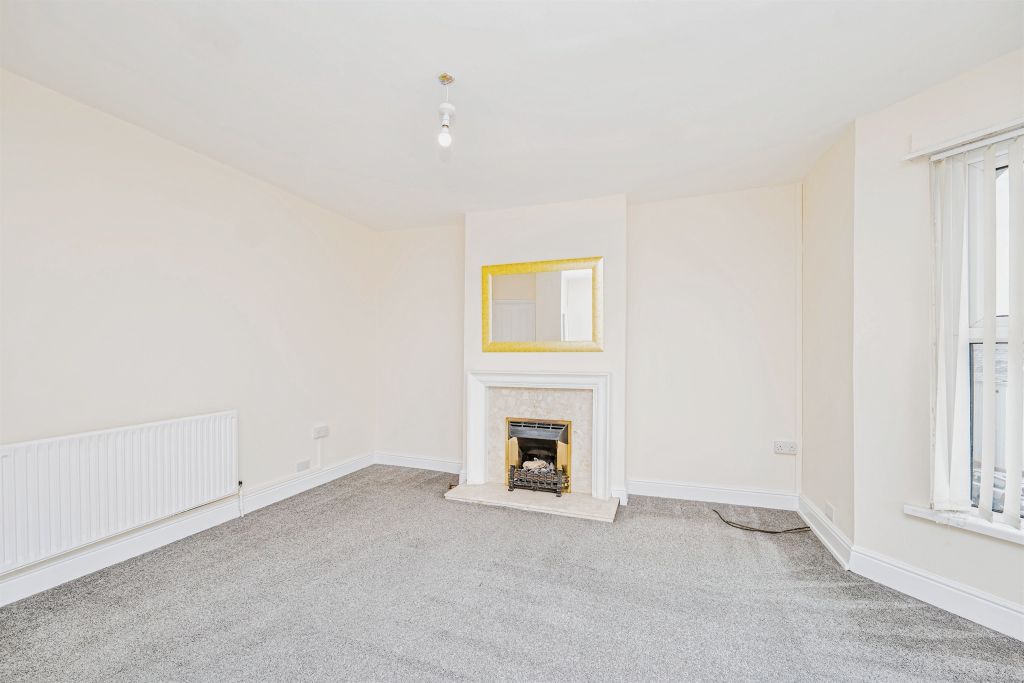 Additional image 7 of 2 bed maisonette for saleBlundell Avenue, Porthcawl CF36