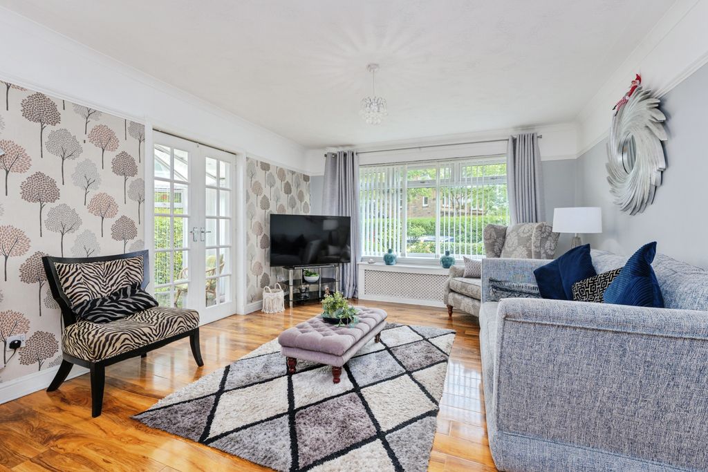 Additional image 2 of 3 bed detached house for saleCaldercuilt Road, Glasgow G20