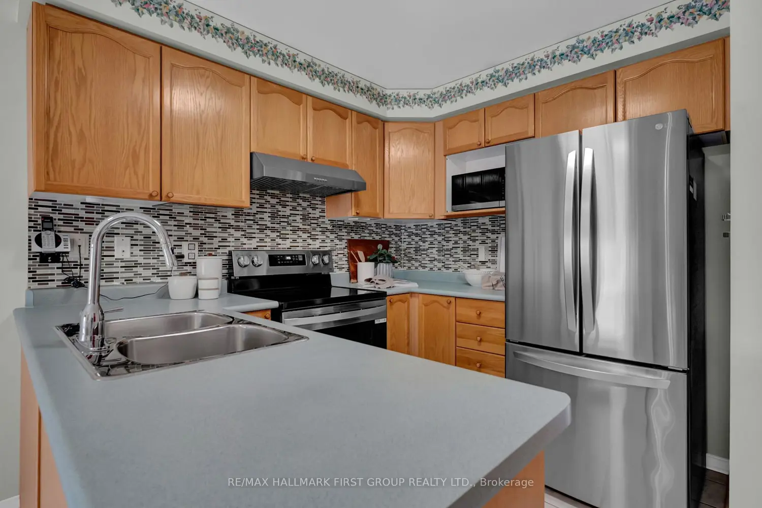 21 Abernethy Crescent photo 4