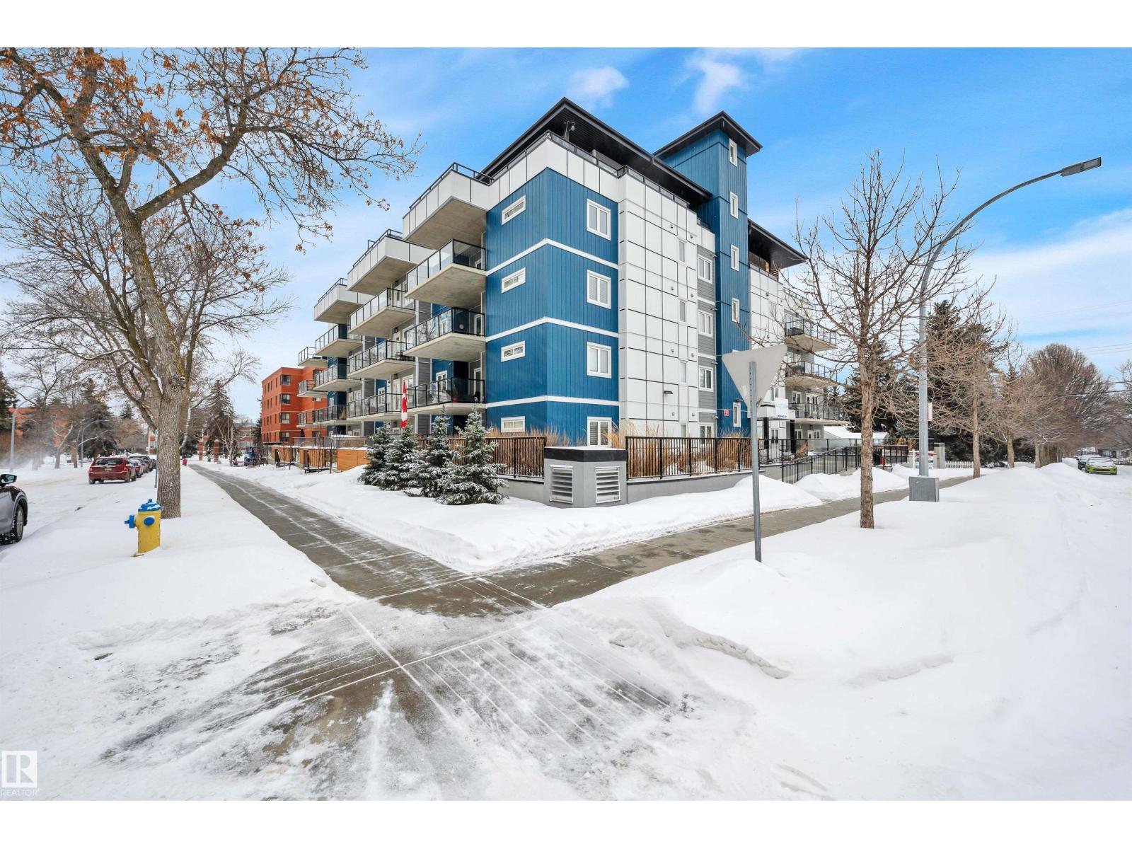 306-8510 90 Street NW, Edmonton, AB, T6C3L5