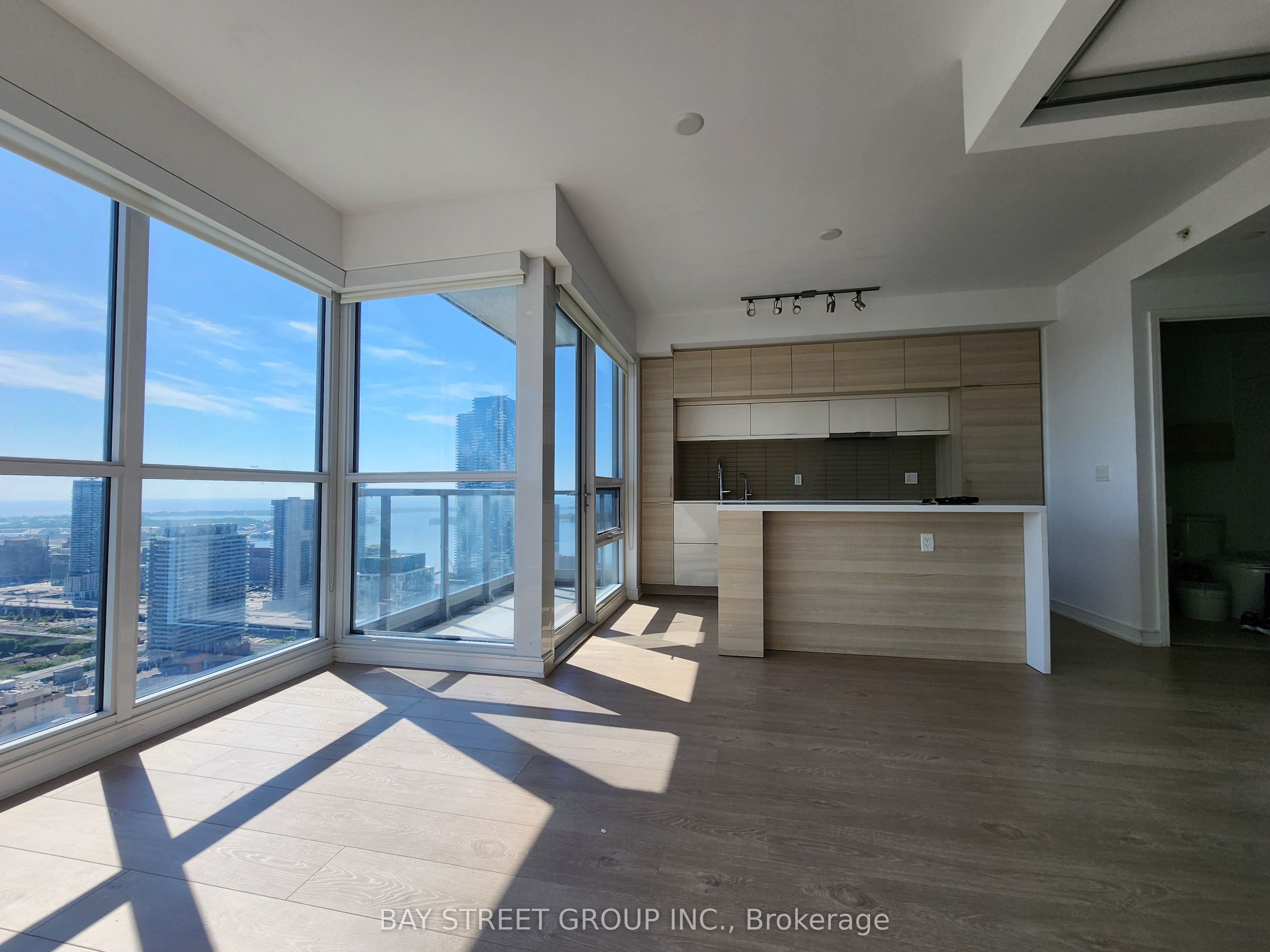 Additional image 3 of 4006-88 Scott Street, Toronto, ON, M5E 0A9