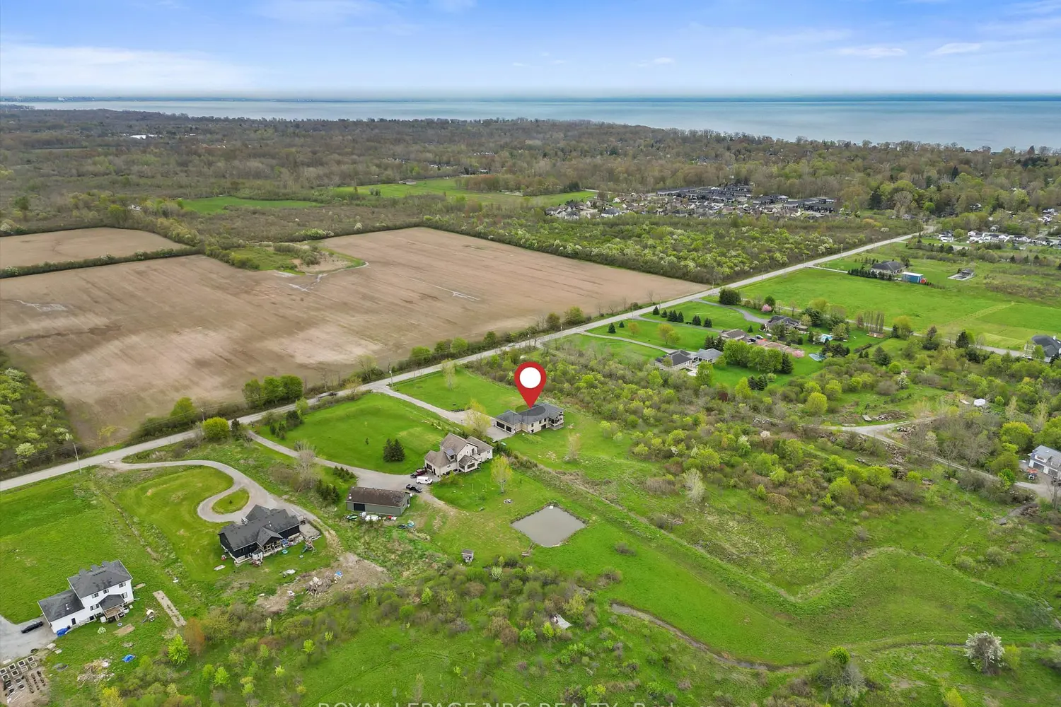 Additional image 16 of 557 Burleigh Road