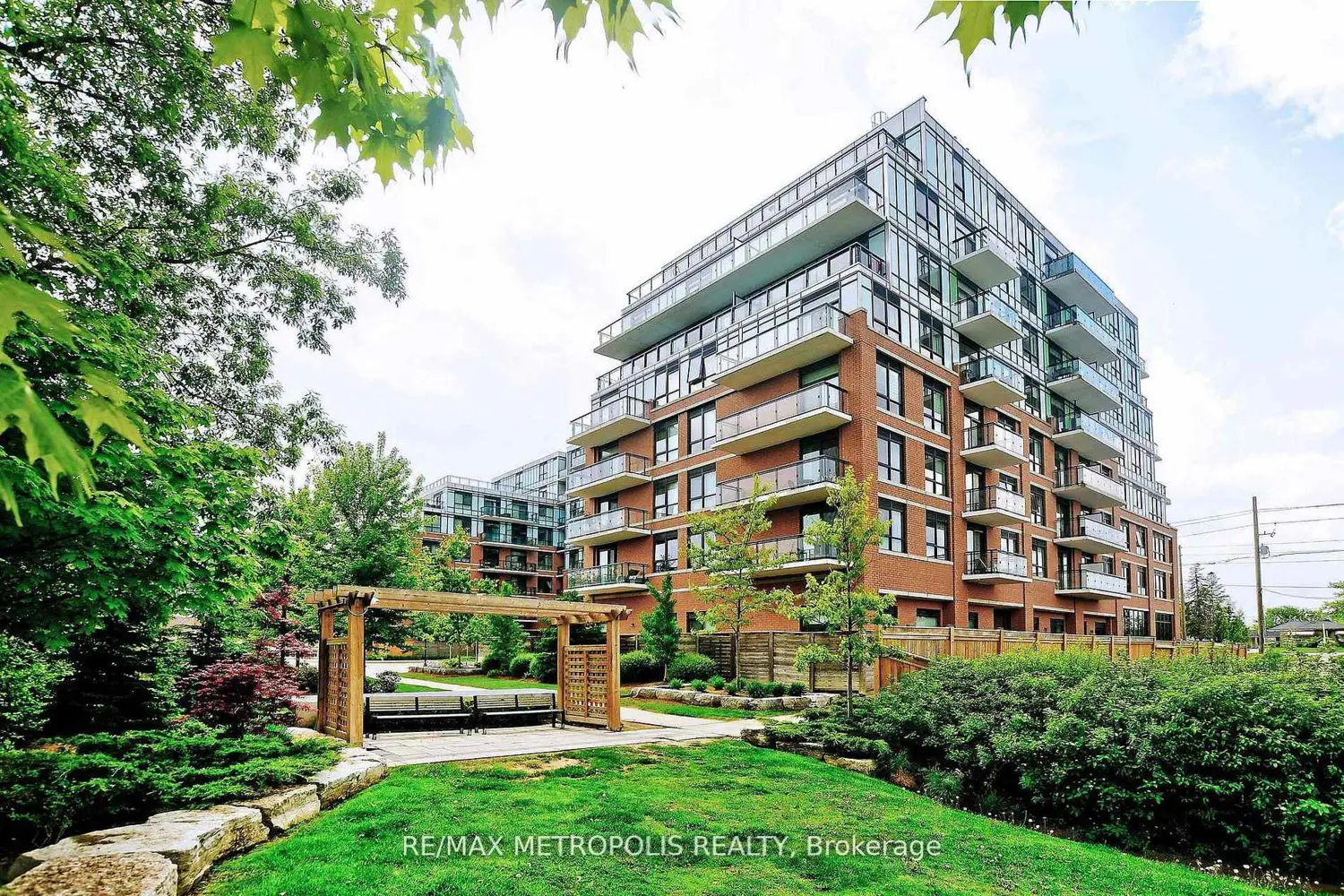 Additional image 18 of 11611 Yonge Street 809