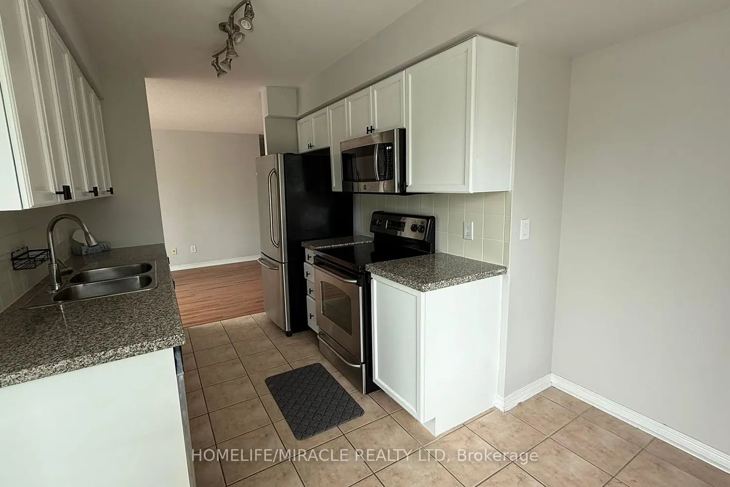 Additional image 13 of 4889 Kimbermount Avenue 203