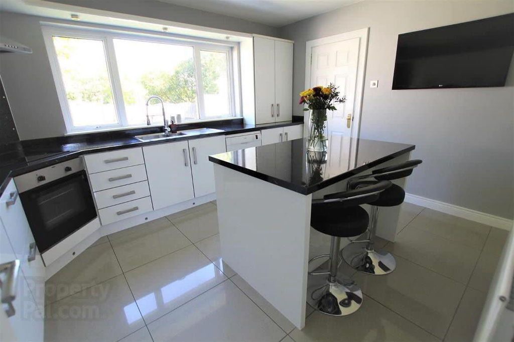 Additional image 7 of 3 bed detached house to rentWoodcroft Rise, Ballymena BT42