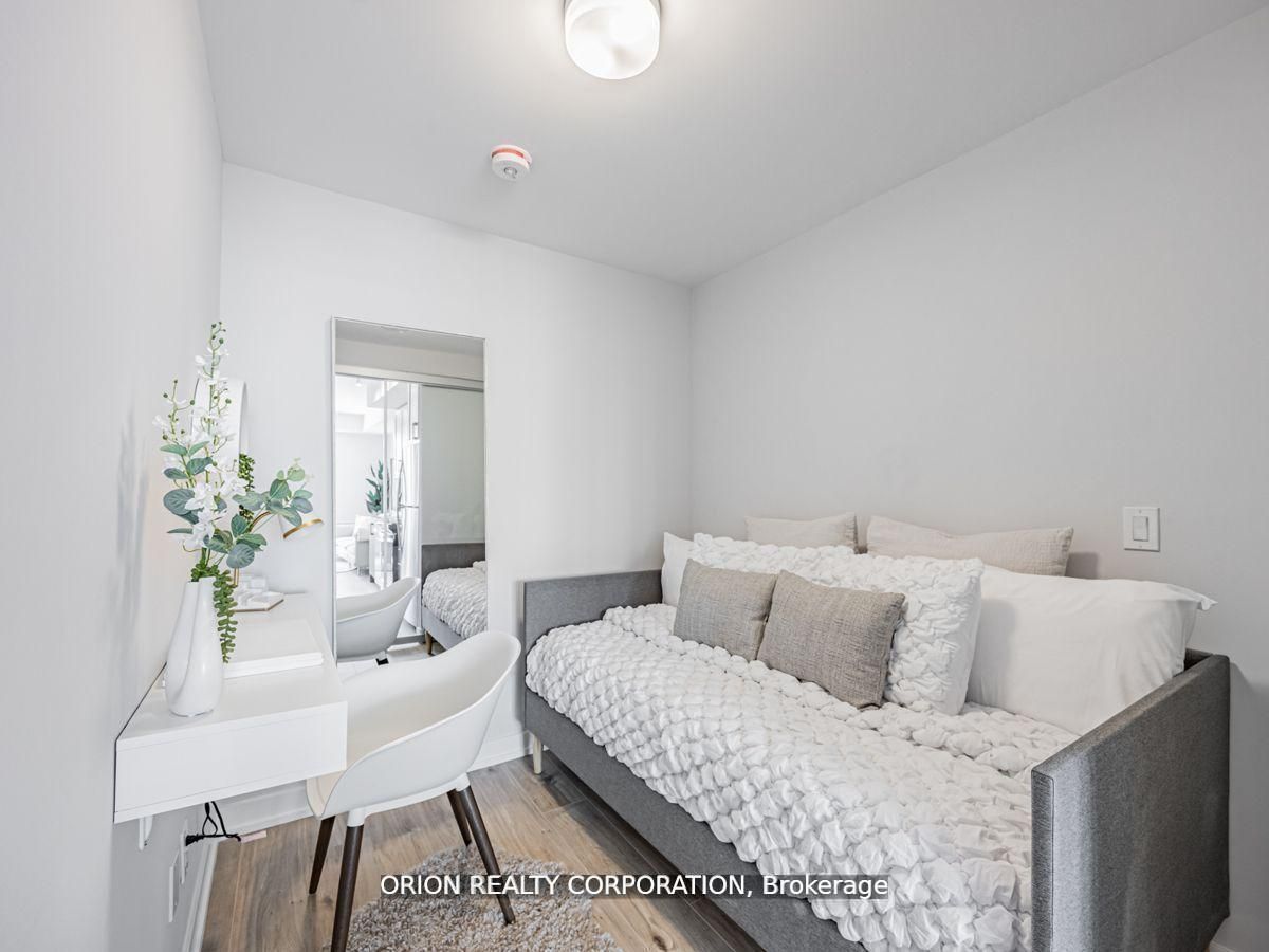 Additional image 2 of 202-201 Brock Street S, Whitby, ON, L1N 0P8
