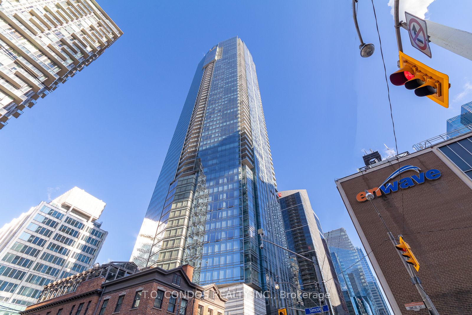 5807-180 University Avenue, Toronto, ON, M5H 0A2