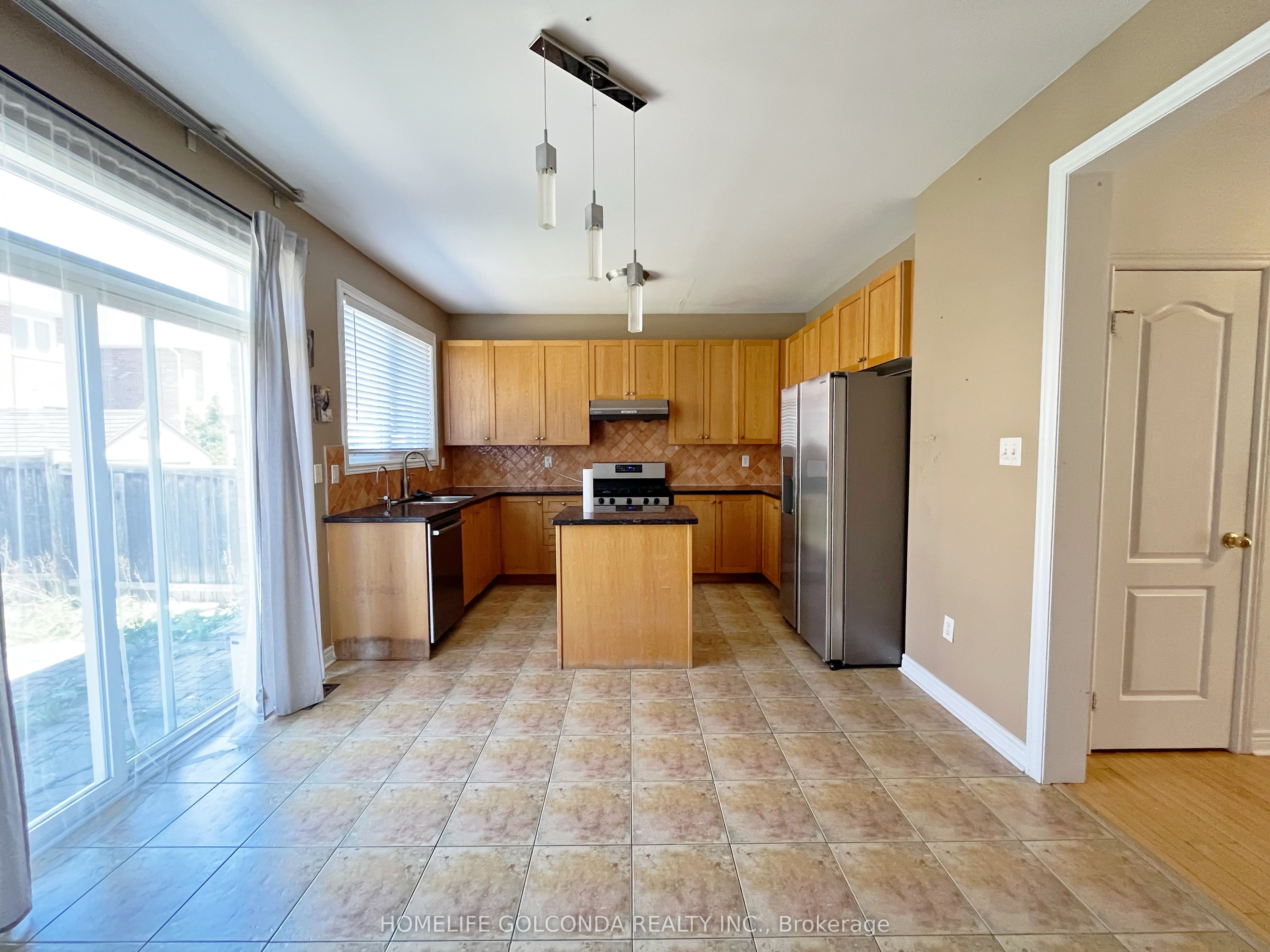 Additional image 6 of 28 Barnstone Drive, Markham, ON, L6E 2B3