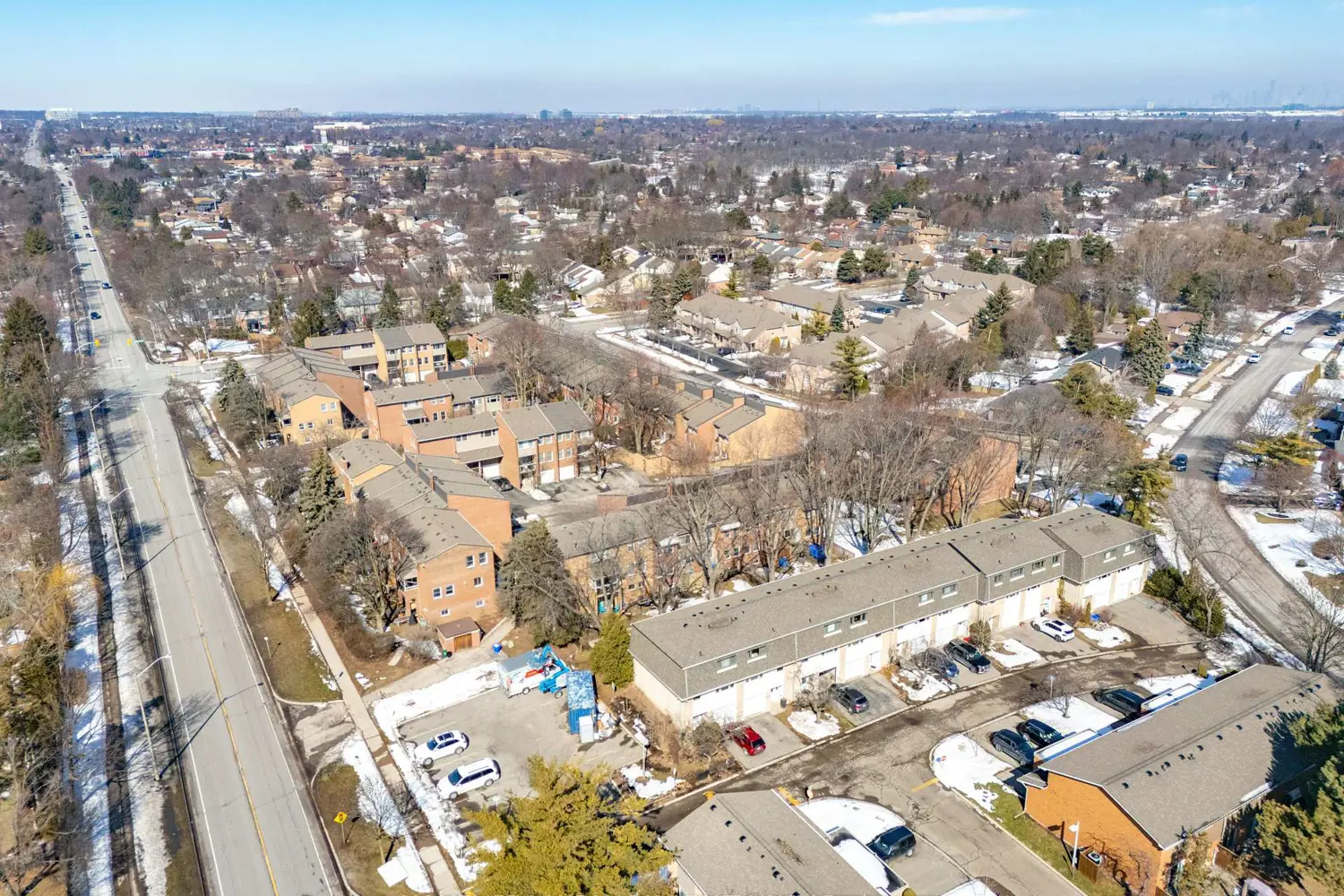 Additional image 10 of 1270 Gainsborough Drive 9
