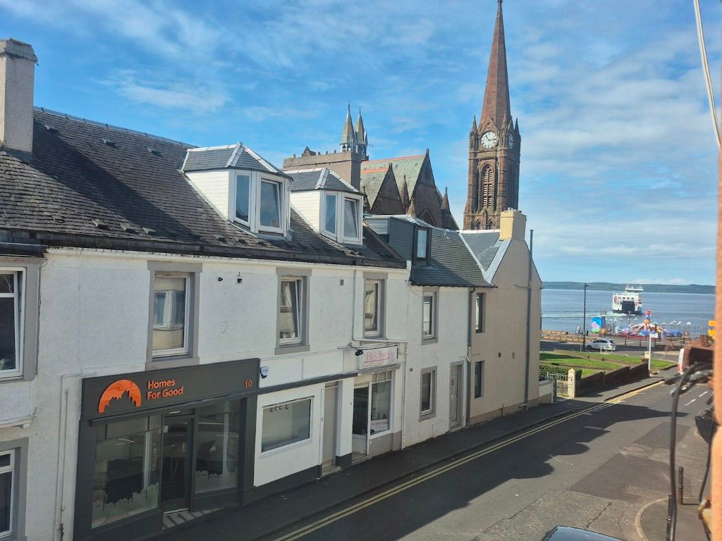 Additional image 2 of 2 bed flat to rentNelson Street, Largs, North Ayrshire KA30