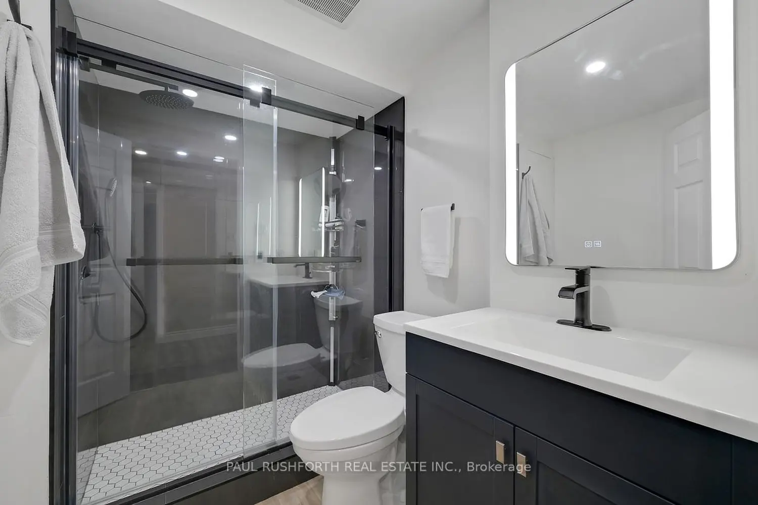 Additional image 15 of 356 Centenaire Street