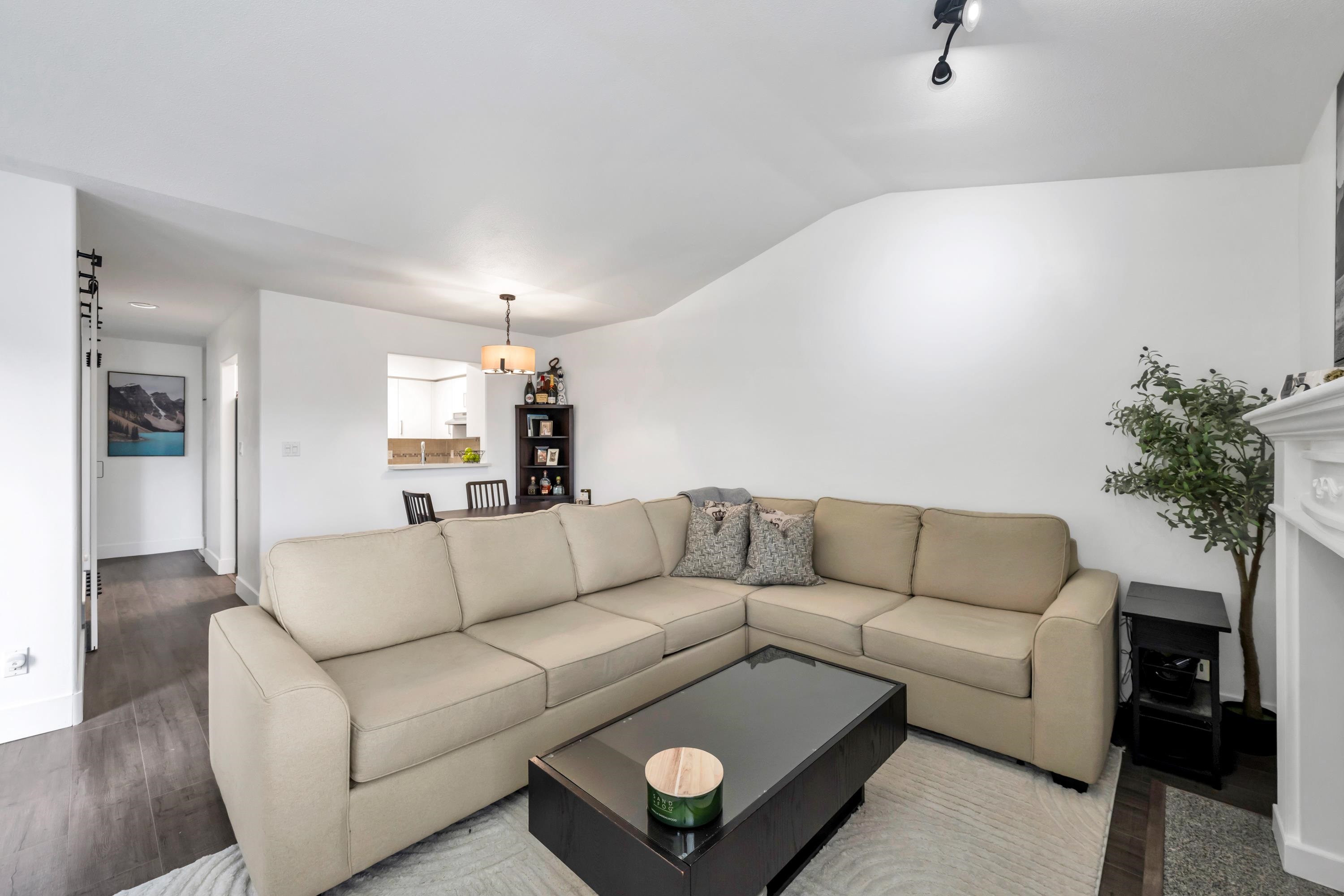 Additional image 5 of 308-33675 Marshall Road, Abbotsford, BC, V2S 1L4