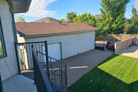 Additional image 8 of 37 Heritage Place NE, Medicine Hat, AB, T1C1X8