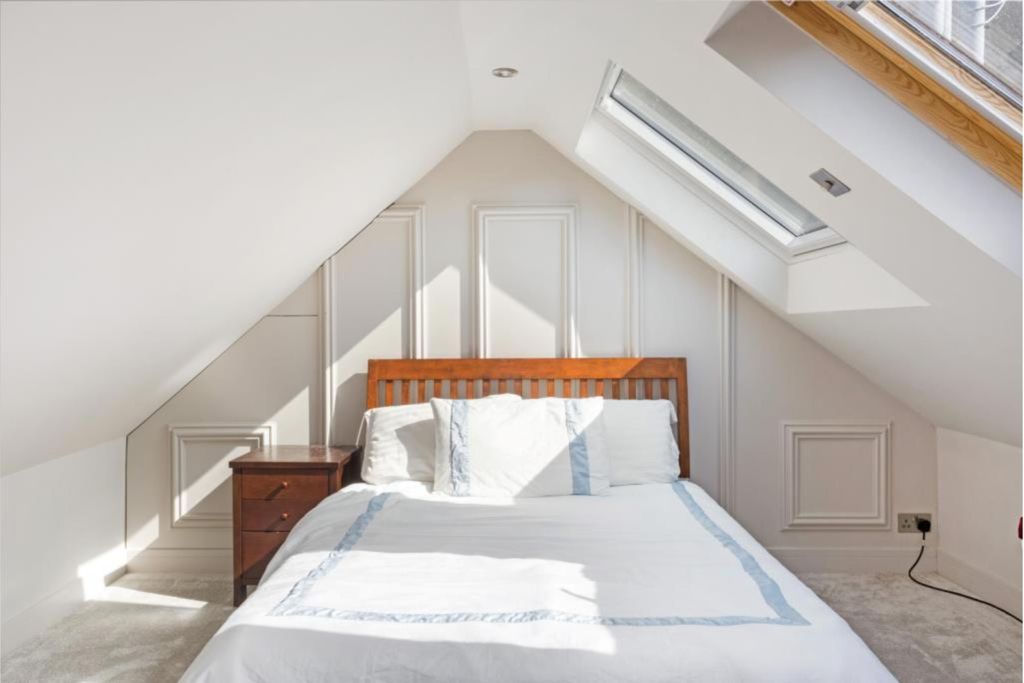 Additional image 12 of 3 bed flat for saleRoyal York Crescent, Clifton, Bristol BS8