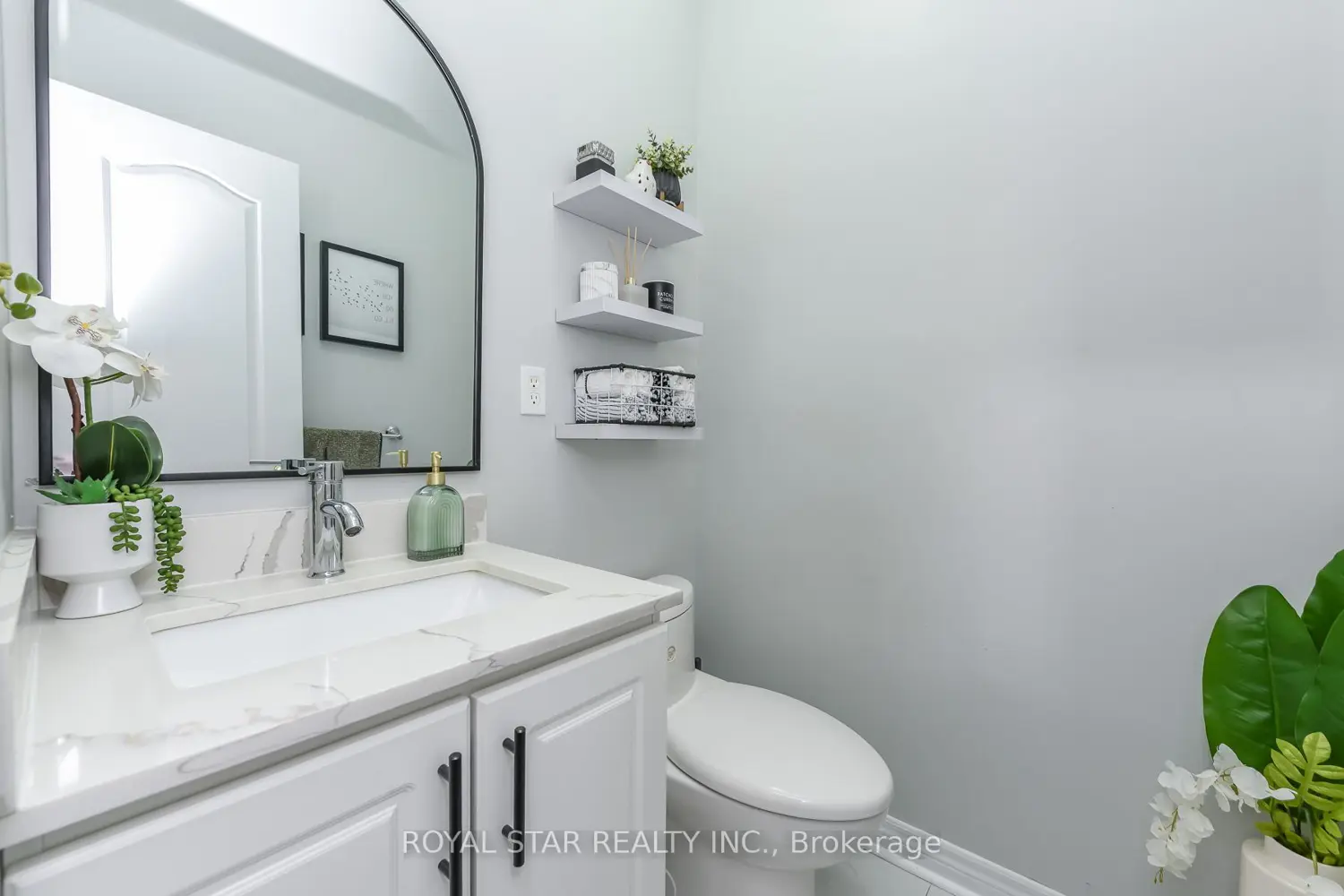 38 Robitaille Drive photo 5