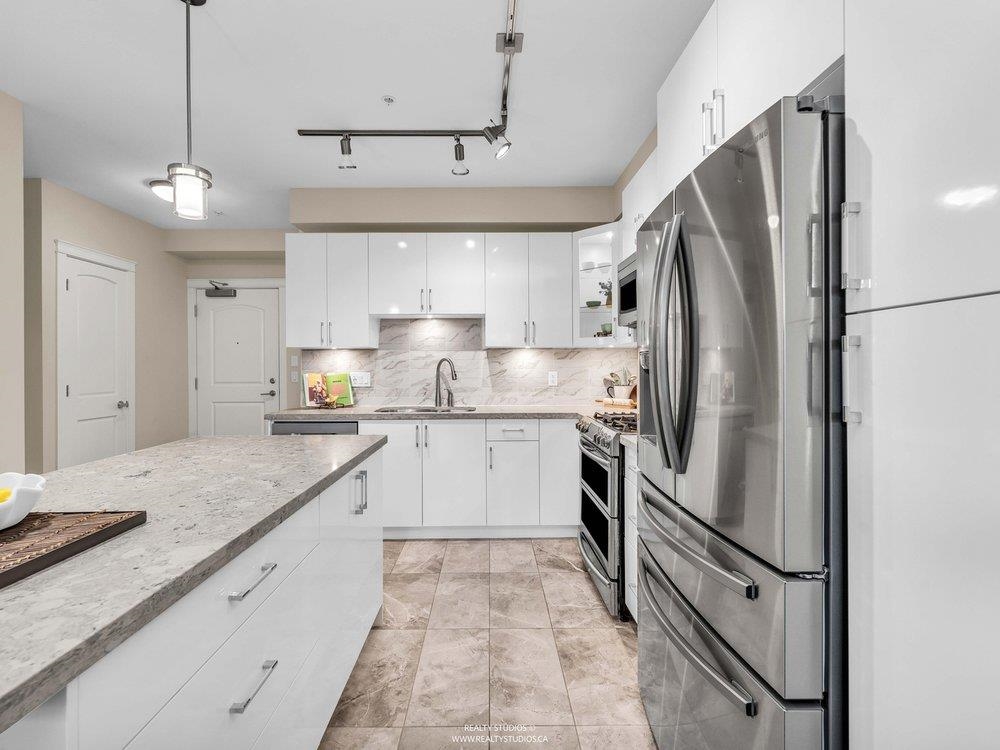 Additional image 2 of 109-14588 Mcdougall Drive, White Rock, BC, V4P 0H1