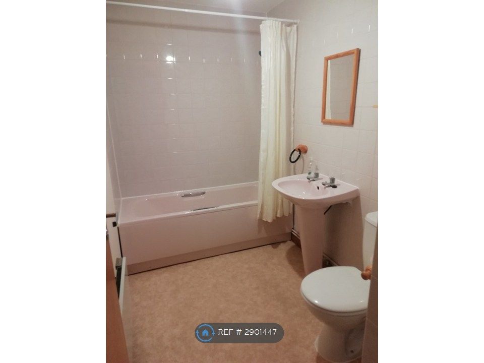 Additional image 8 of 2 bed flat to rentManse Court, Blairgowrie PH10