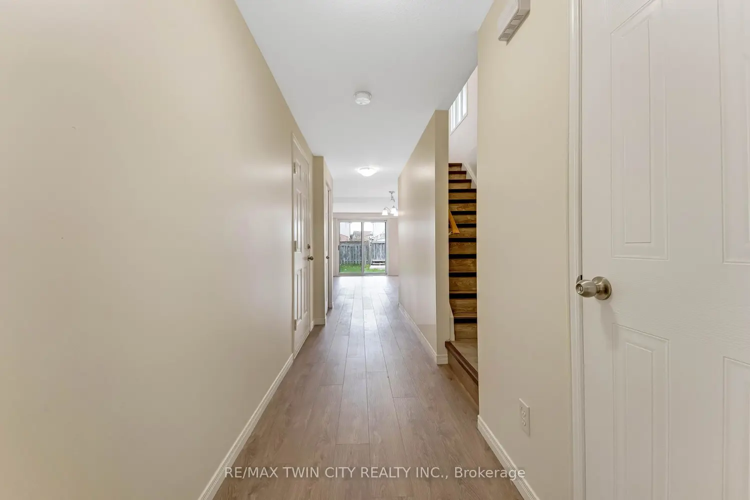 Additional image 3 of 85 Activa Avenue