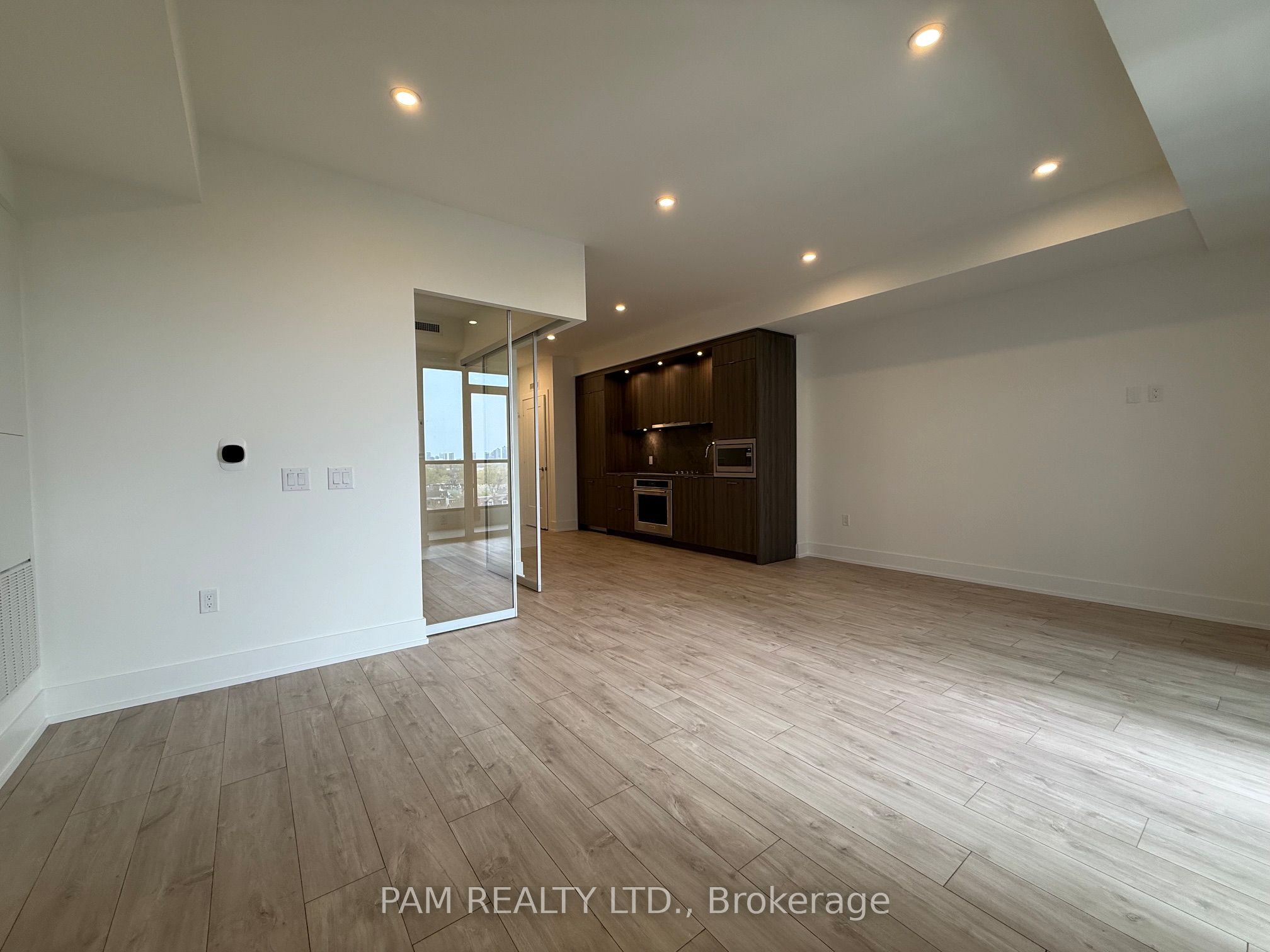 Additional image 5 of 639-858 Dupont Street, Toronto, ON, M6G 0C1