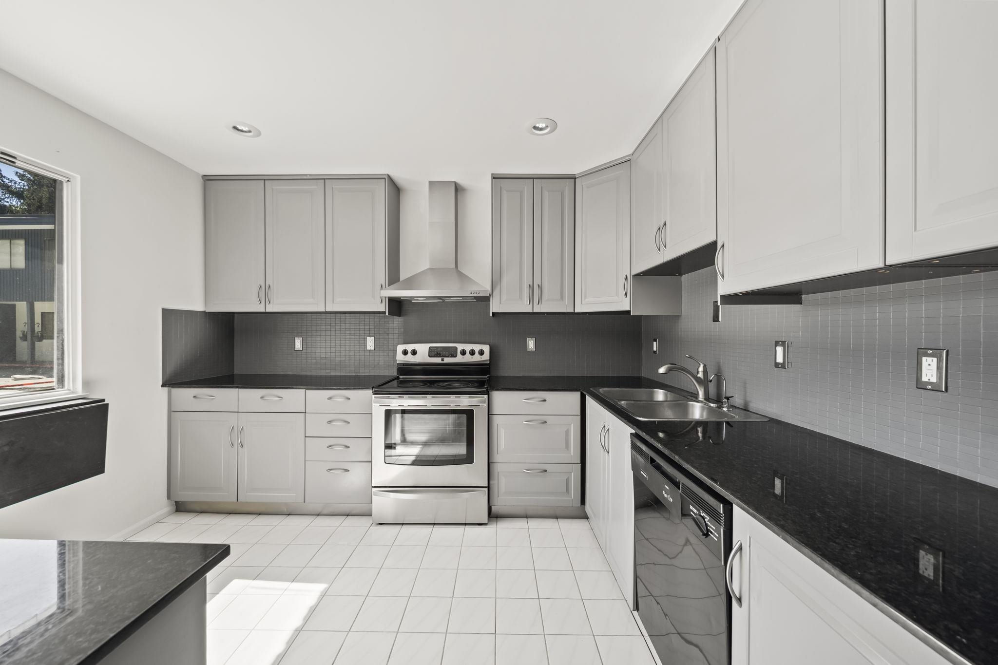 Additional image 5 of 7326 Capistrano Drive, Burnaby, BC, V5A 1P8