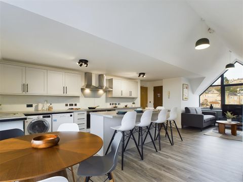 Flat 5, Widcombe Wharf BA2