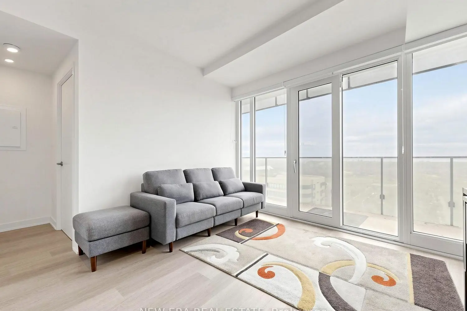 Additional image 8 of 3883 Quartz Road 2107
