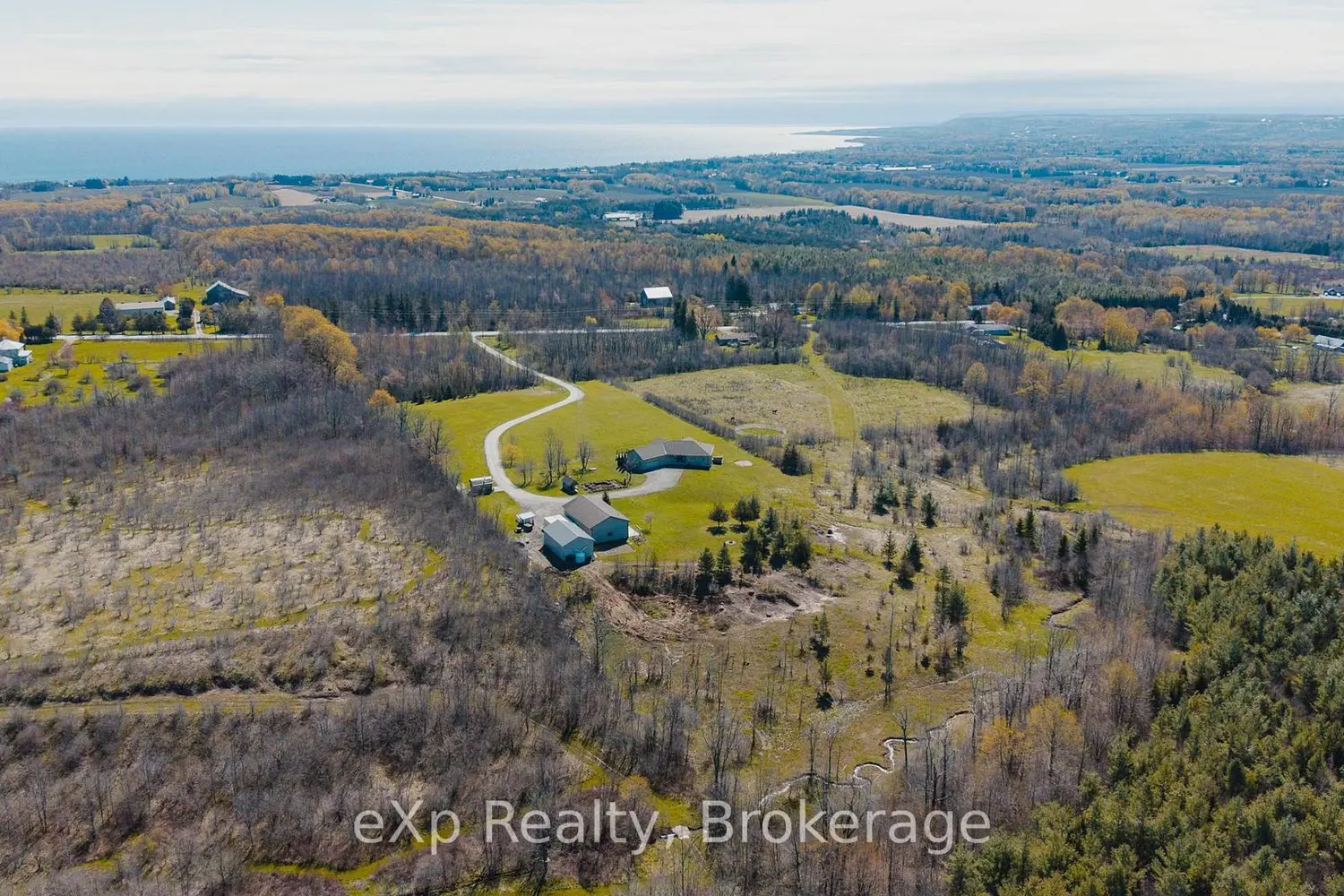 Additional image 17 of 138430 112 Grey Road
