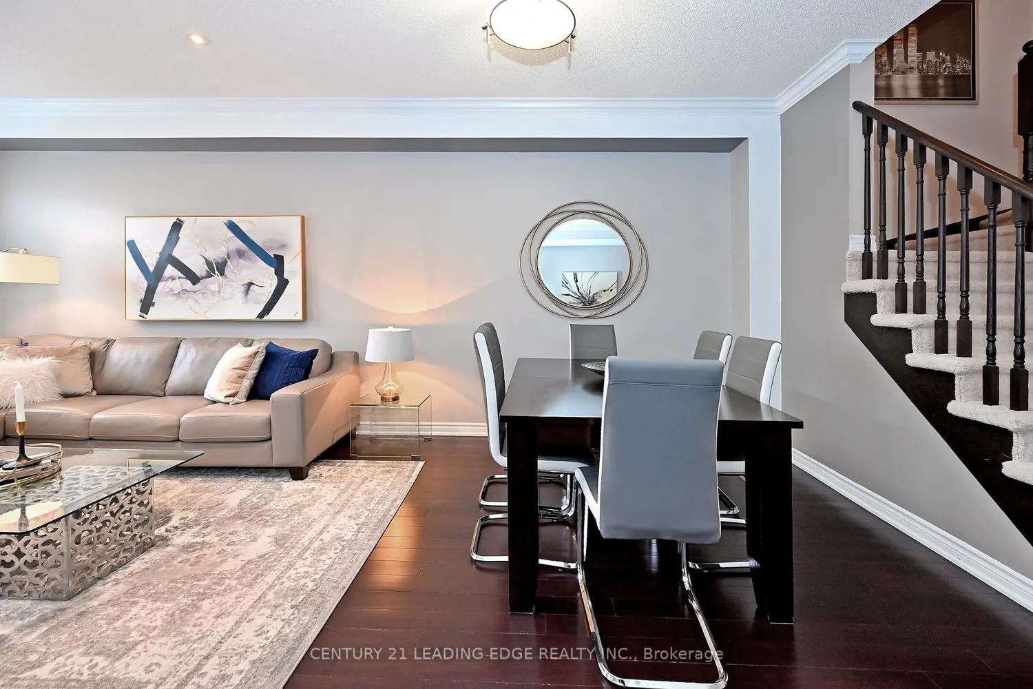 13 Beehive Lane