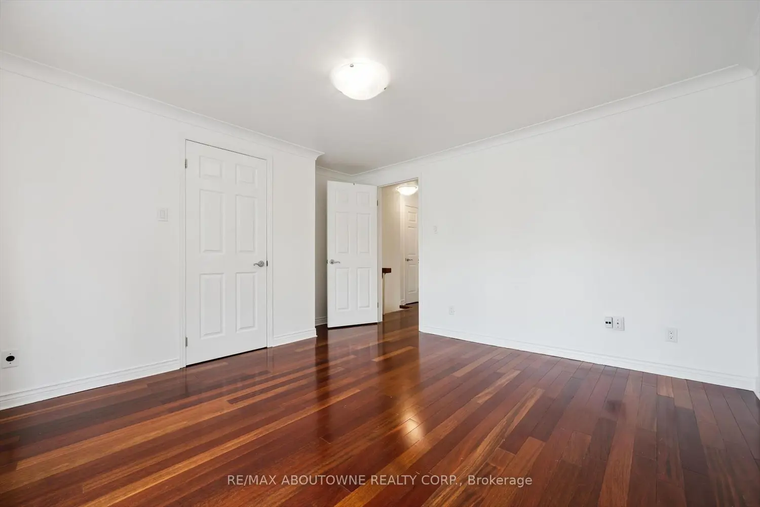 Additional image 11 of 3041 Glencrest Road 41