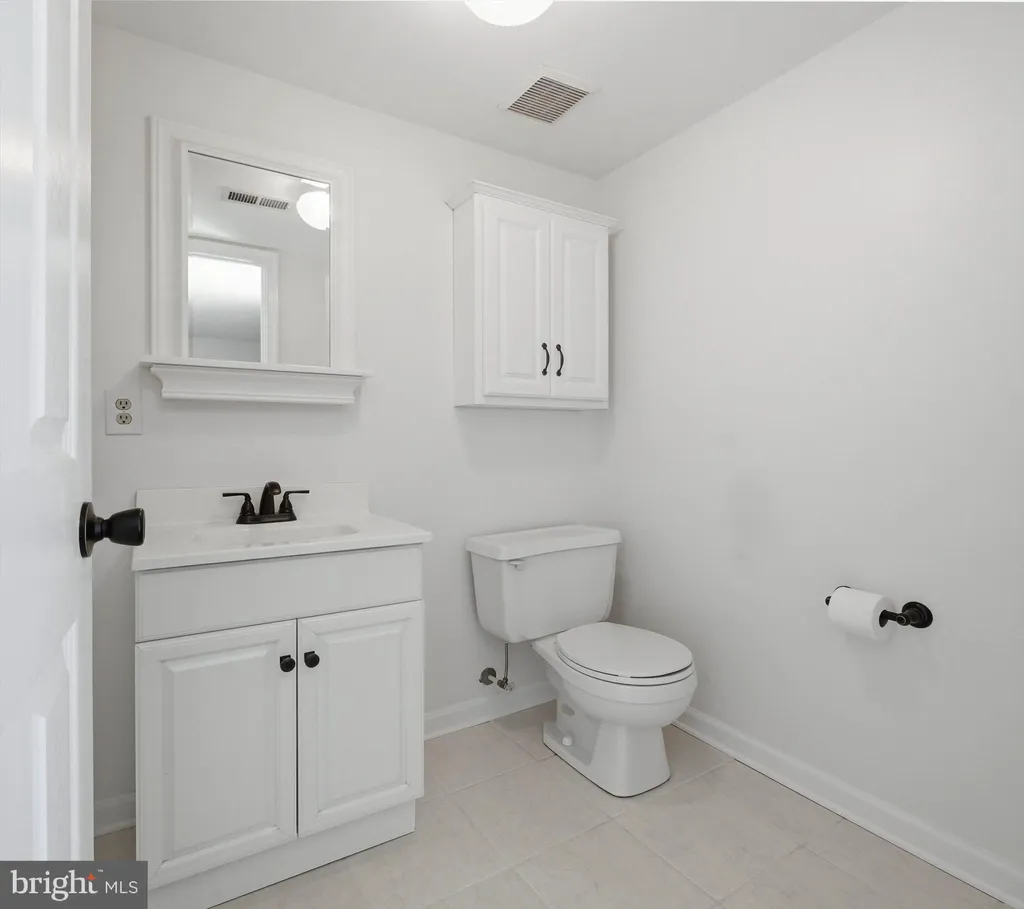 Additional image 22 of 124 Estes Court, Newark, DE 19702