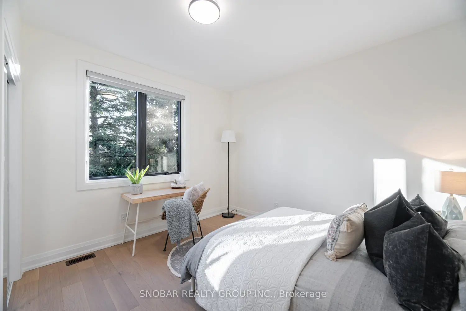 Additional image 9 of 720 Hillman Crescent