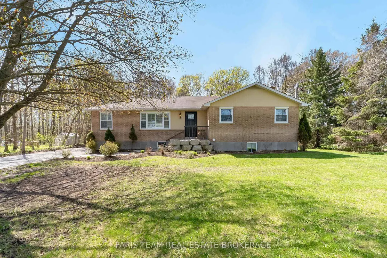 7349 County Road 14 photo 2