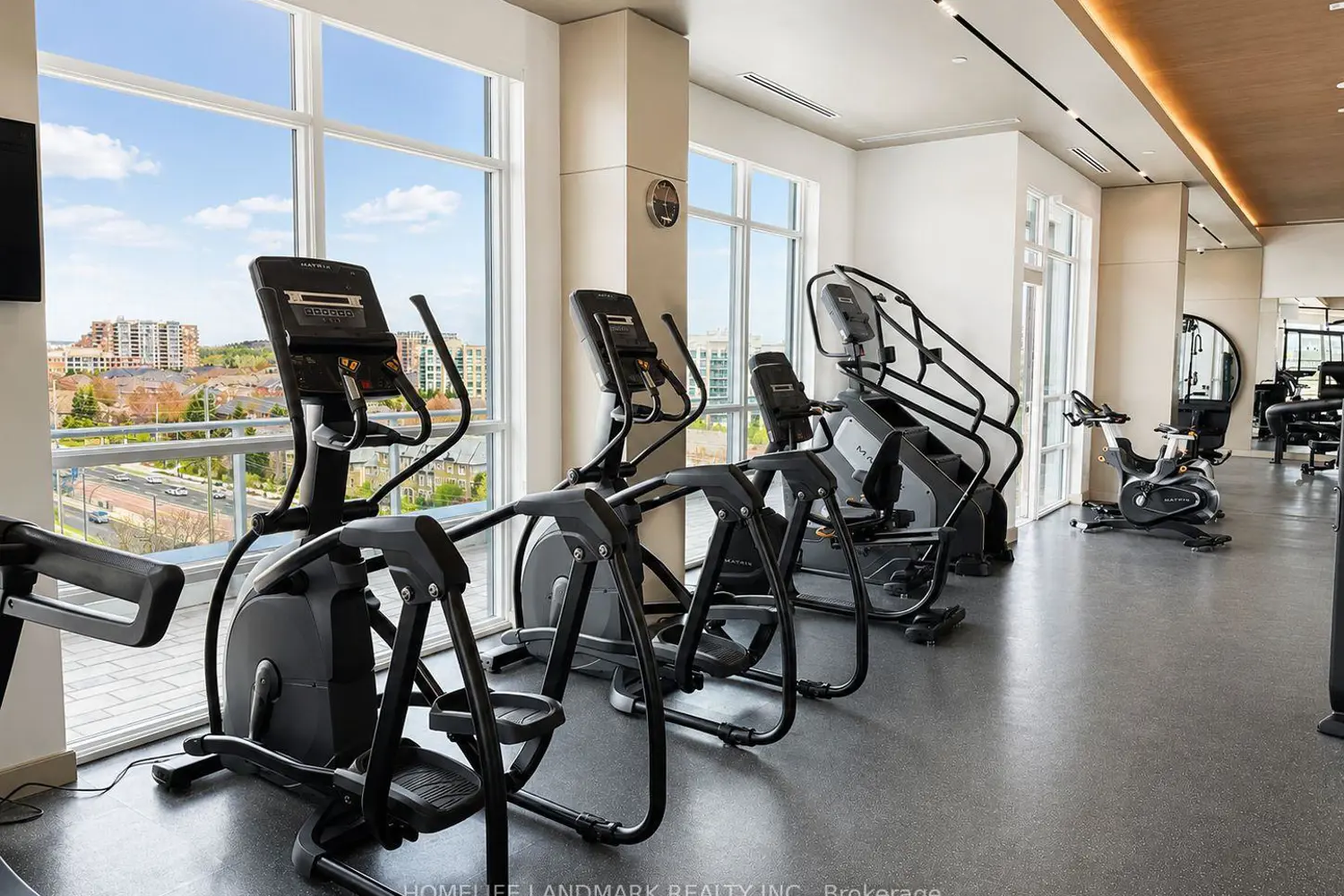 Additional image 12 of 8888 Yonge Street 427