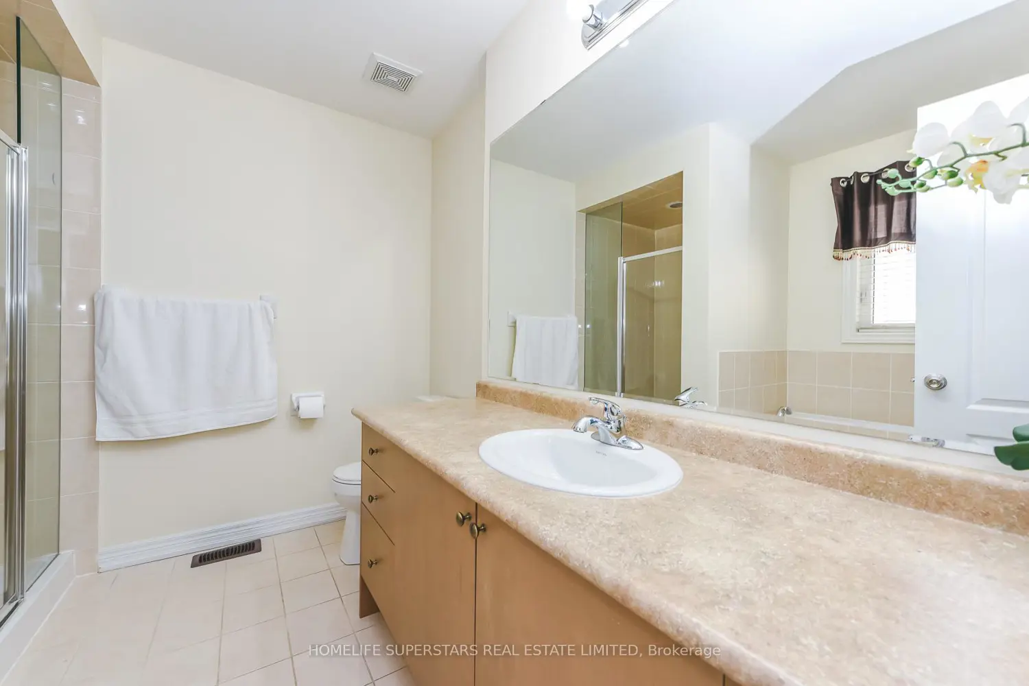 Additional image 12 of 16 Altura Way