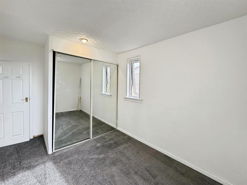 Additional image 6 of 2 bed flat to rentHood Street, Clydebank G81