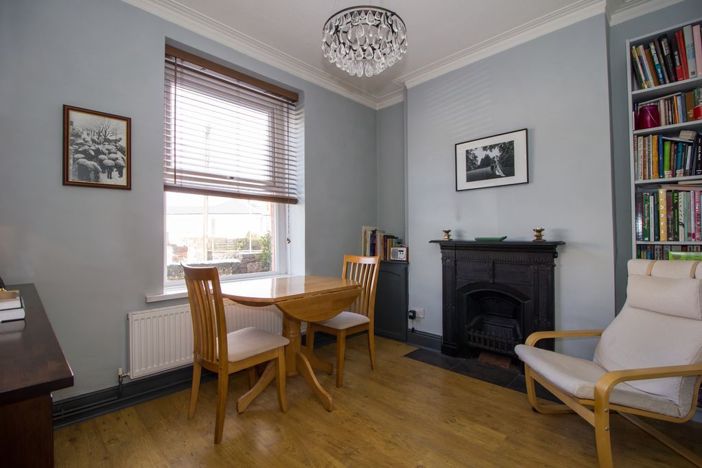 Additional image 3 of 2 bed terraced house to rentGrove Terrace, Penarth CF64