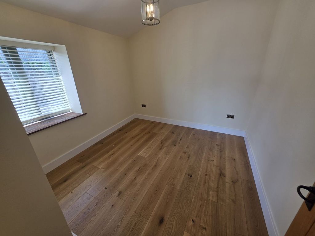 Additional image 20 of 3 bed barn conversion to rentElms Lane, Llantilio Pertholey, Abergavenny NP7