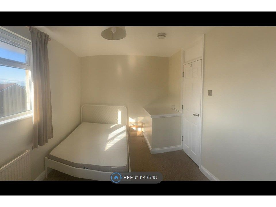 Additional image 11 of 4 bed semi-detached house to rentCanons Close, Bath BA2