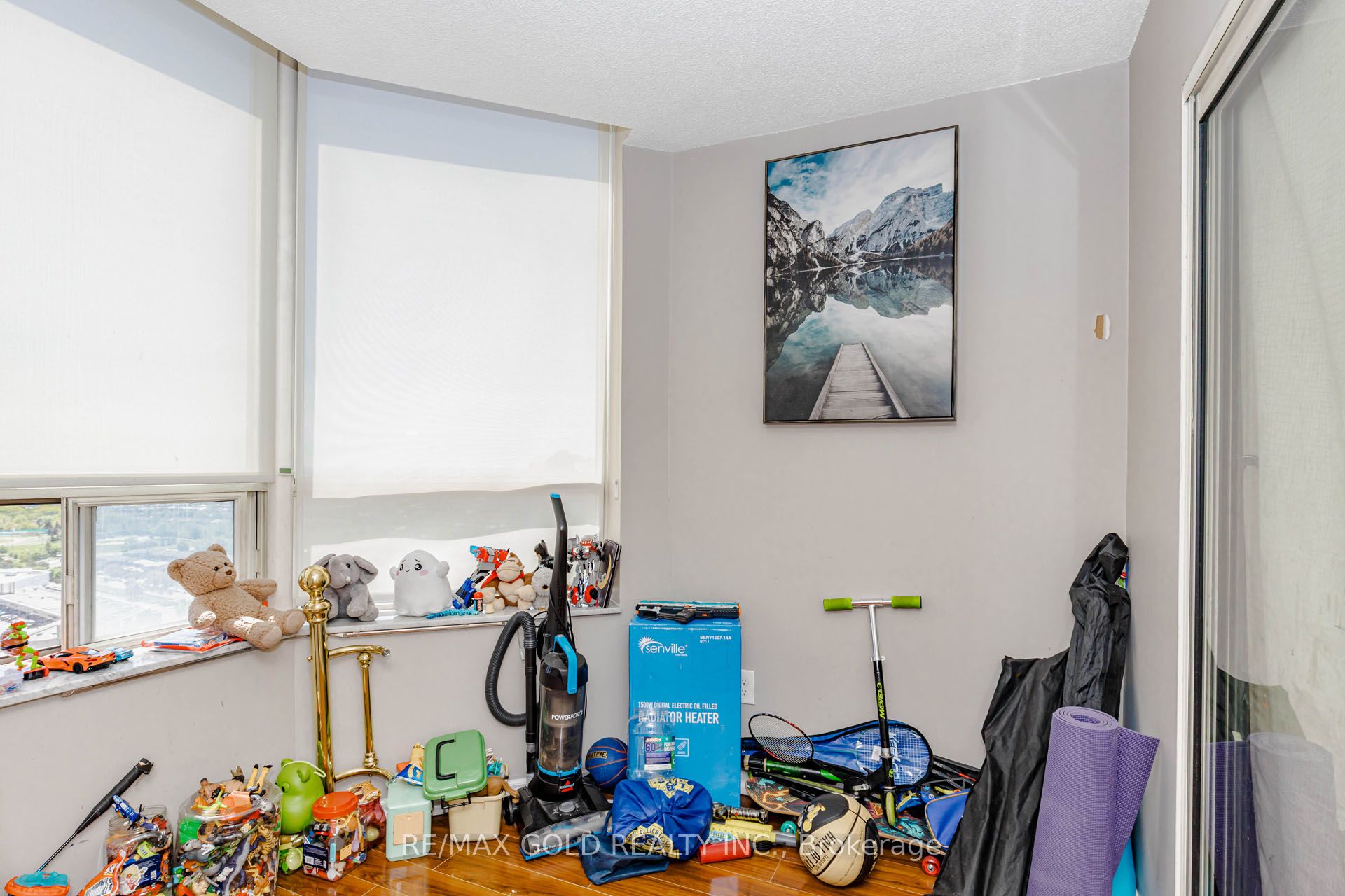 Additional image 5 of PH 201-325 Webb Drive, Mississauga, ON, L5B 3Z9