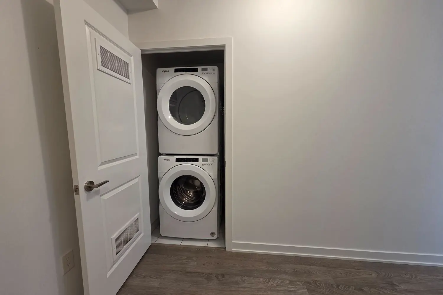 Additional image 11 of 120 Eagle Rock Way 608