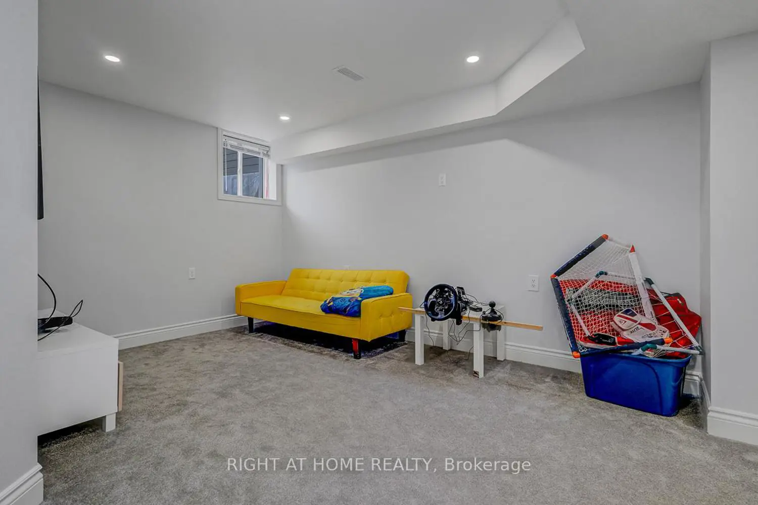 Additional image 16 of 771 Devario Crescent