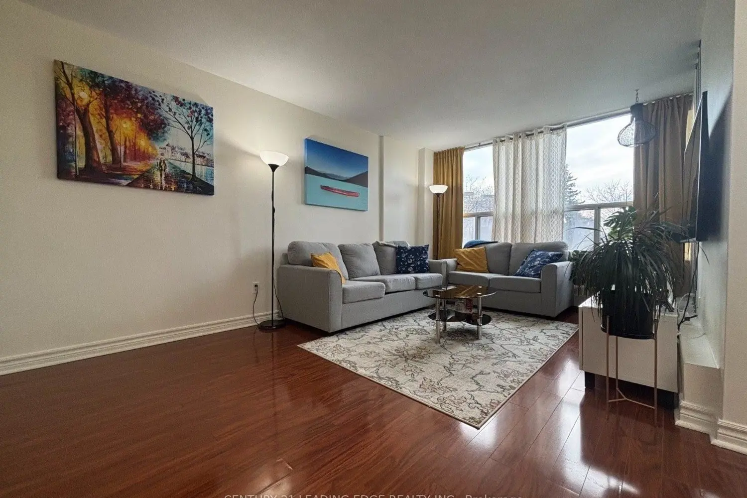 15 Vicora Linkway 304 photo 2