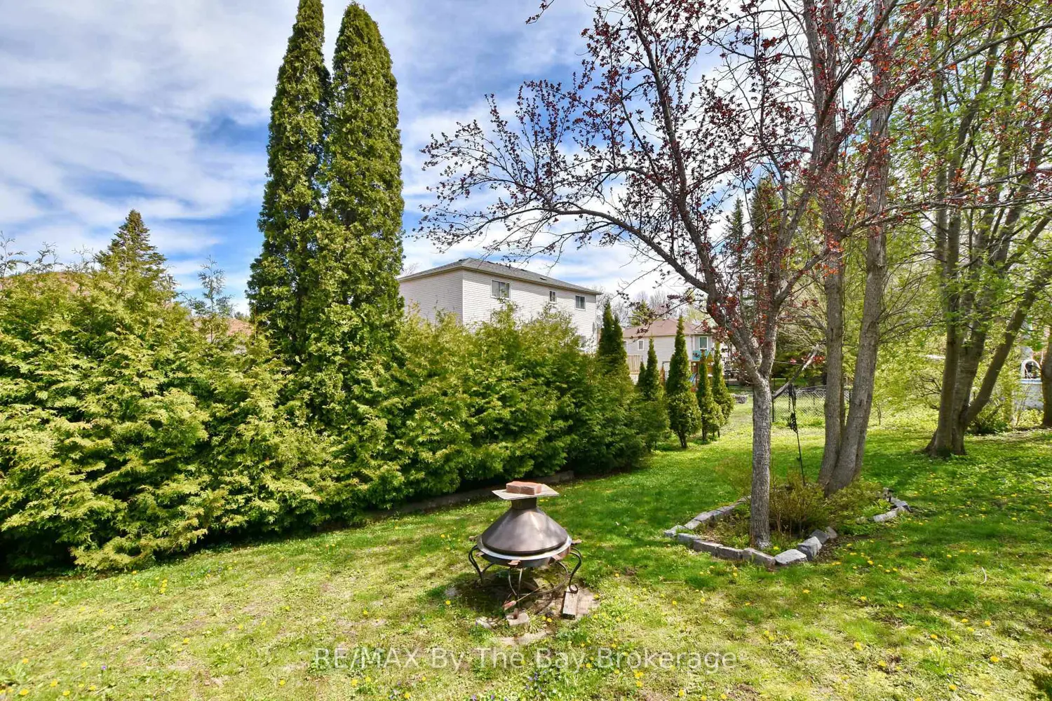 Additional image 12 of 17 Acorn Crescent