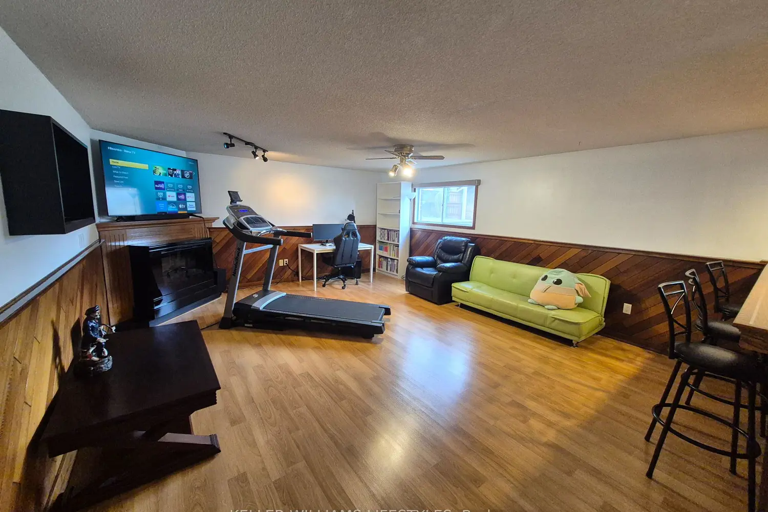 Additional image 12 of 121 Cedarvale Crescent