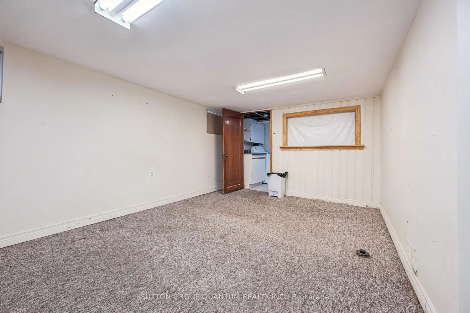 Additional image 9 of 2085 Emerald Crescent
