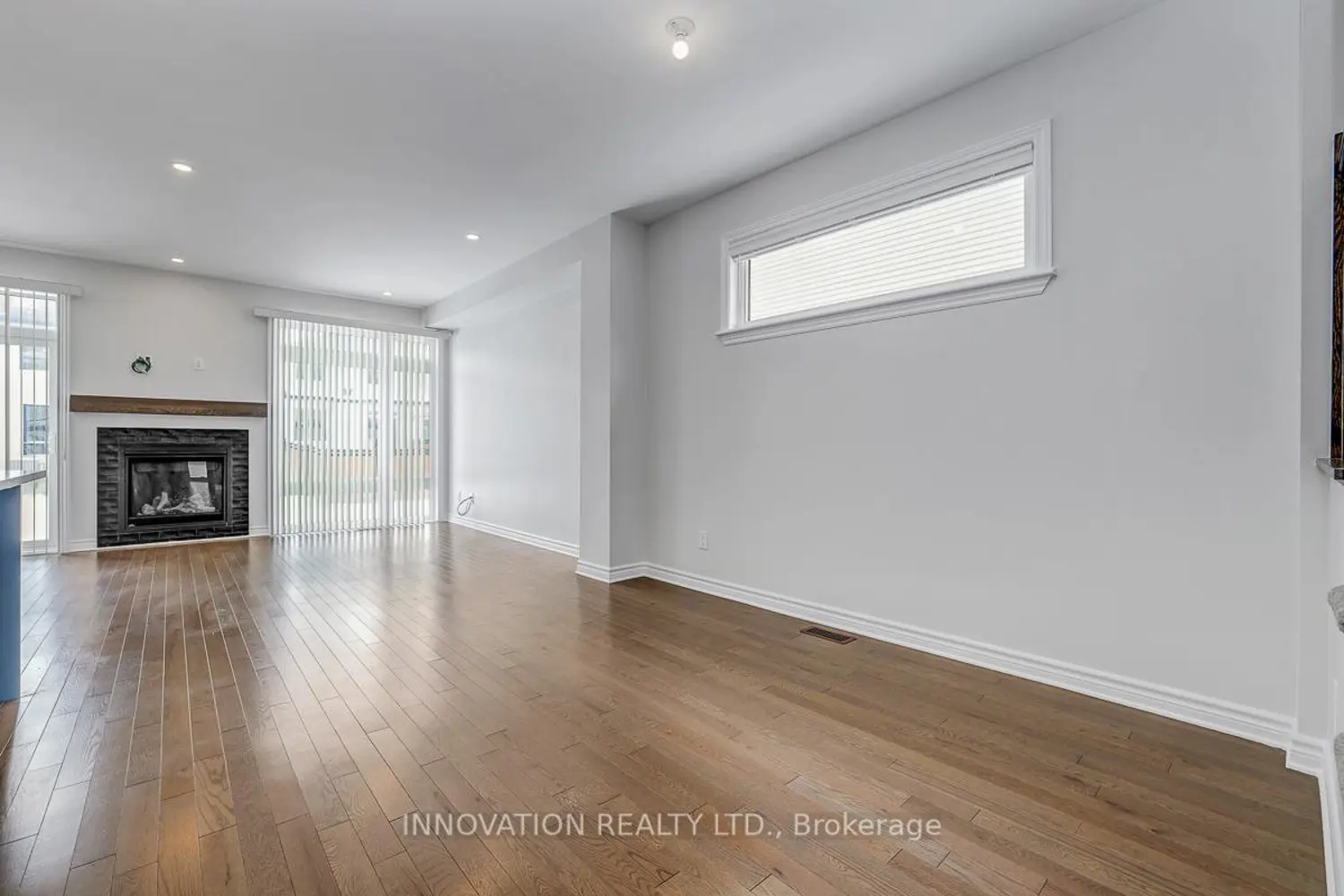 1011 Eider Street photo 4